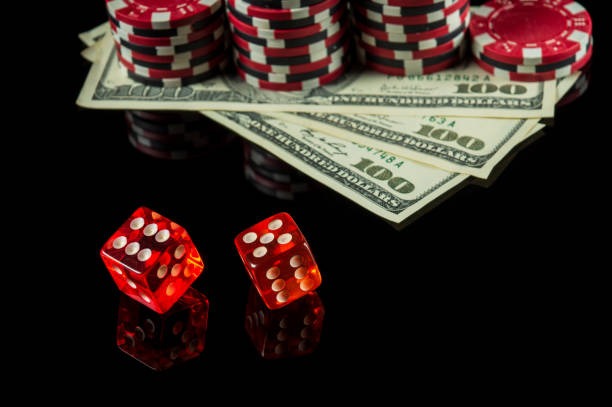 Super Sic Bo betting interface showing bet options and payout odds on mobile